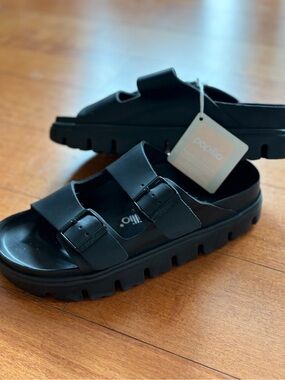 Birkenstock papillon chunky lug sole Black Two-Strap Platform Sandals NWT 9 40